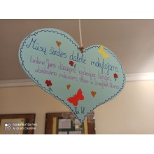 Mokinių darbų paroda „Mūsų širdies dalelė Mokytojams“