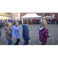 „Smeltužės“ vaikai šokių sūkuryje